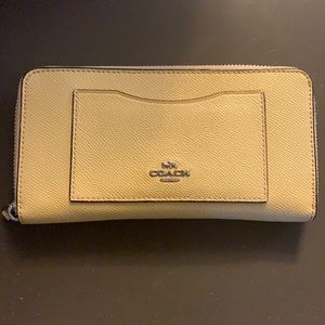 Authentic Coach wallet